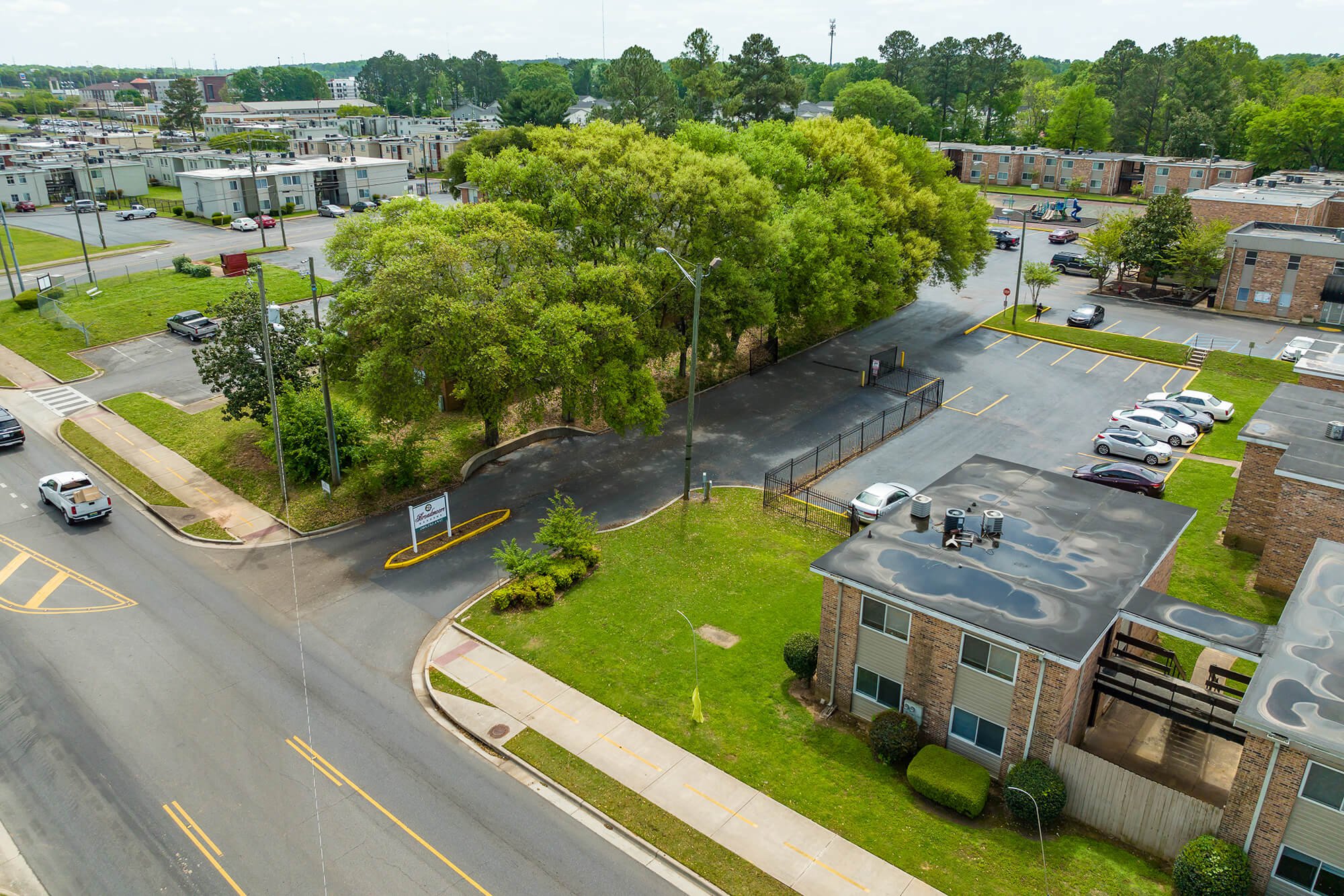 aerial view of neighborhood at the Oakley apartment homes in Tuscaloosa, AL